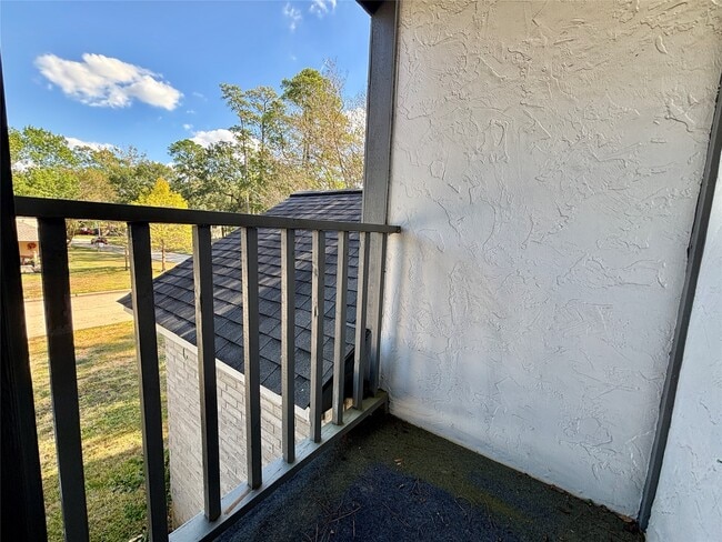 Building Photo - 23 Rockfern Rd