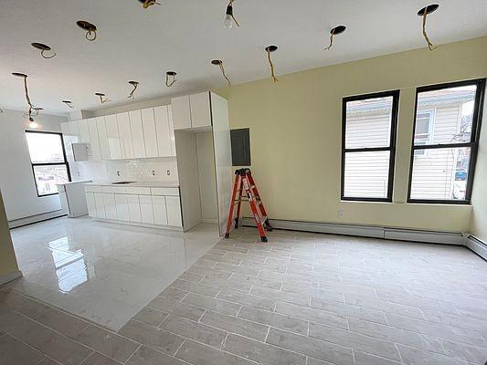 Building Photo - 3 bedroom in BRONX NY 10469