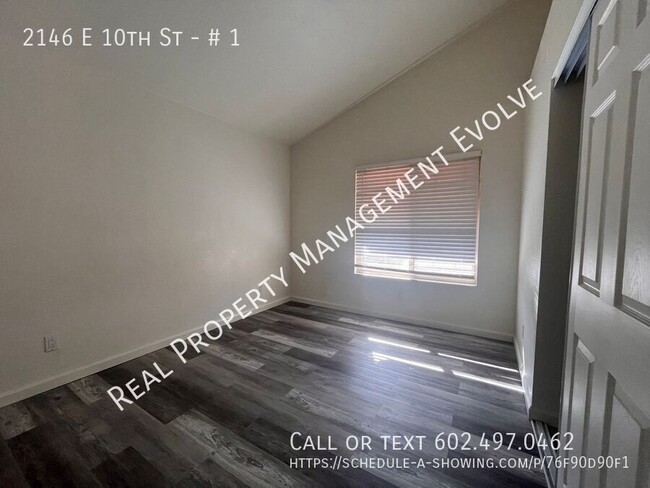 Building Photo - 2146 E 10th St