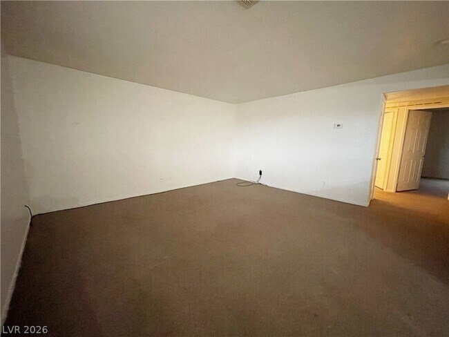 Building Photo - 2209 James Bilbray Dr