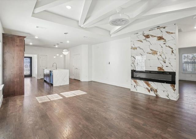 Building Photo - 3853 Stalcup Rd