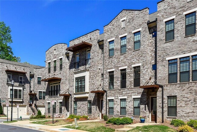 Building Photo - 712 Alden Dr