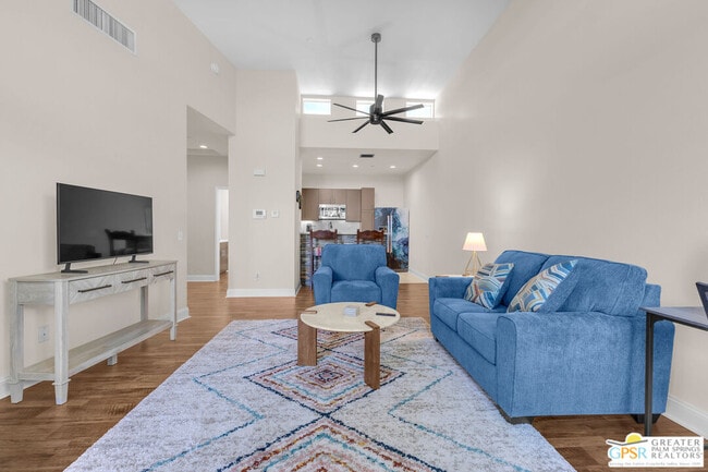 Building Photo - 3657 Quiet Side St