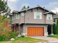 Building Photo - Beautiful 4Bd 3Ba Tahoe Keys home!! A must...