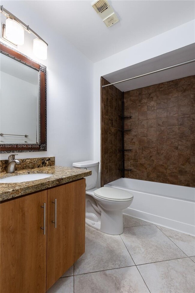 Building Photo - 9999 Summerbreeze Dr