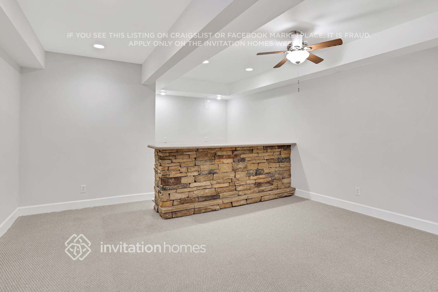 Building Photo - 1240 Oriole Dr SW