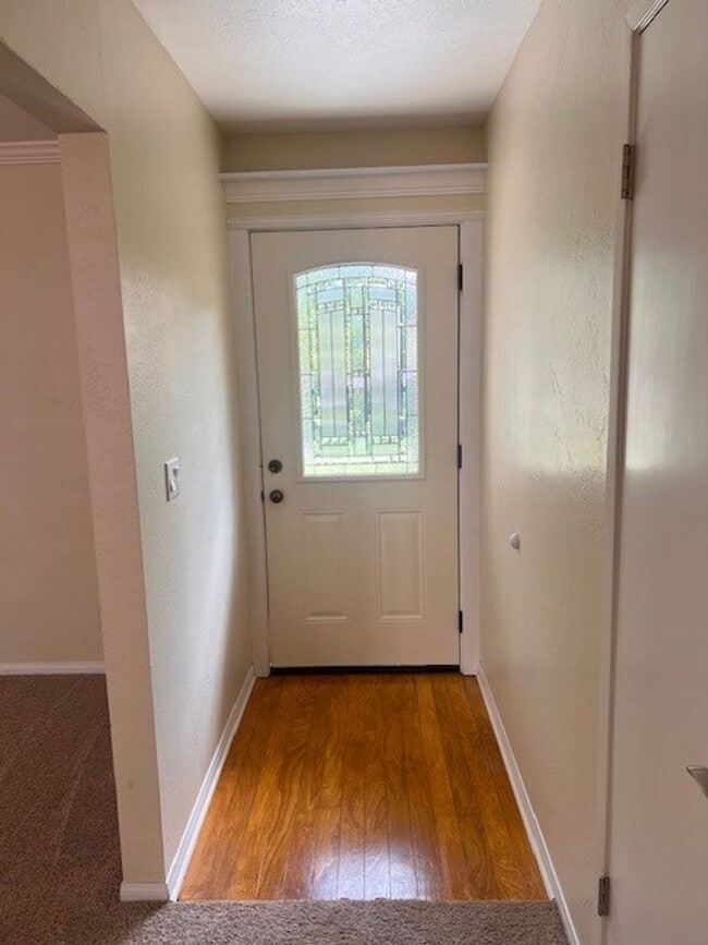 Building Photo - Refined Solvang Living with Private Patio & Thoughtful Upgrades