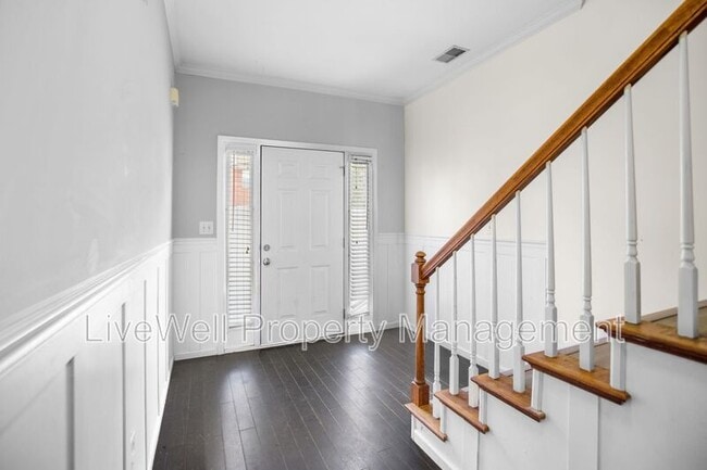 Building Photo - 428 Cambrian Ridge Trail