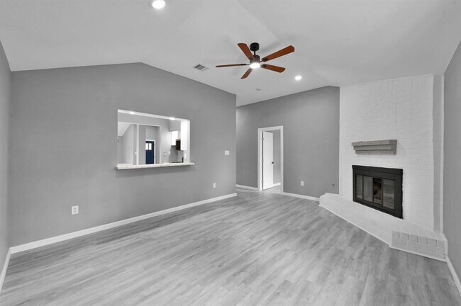 Building Photo - 22603 Pebworth Pl