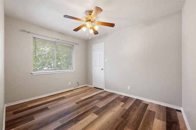 Building Photo - 1720 Constantino Cir
