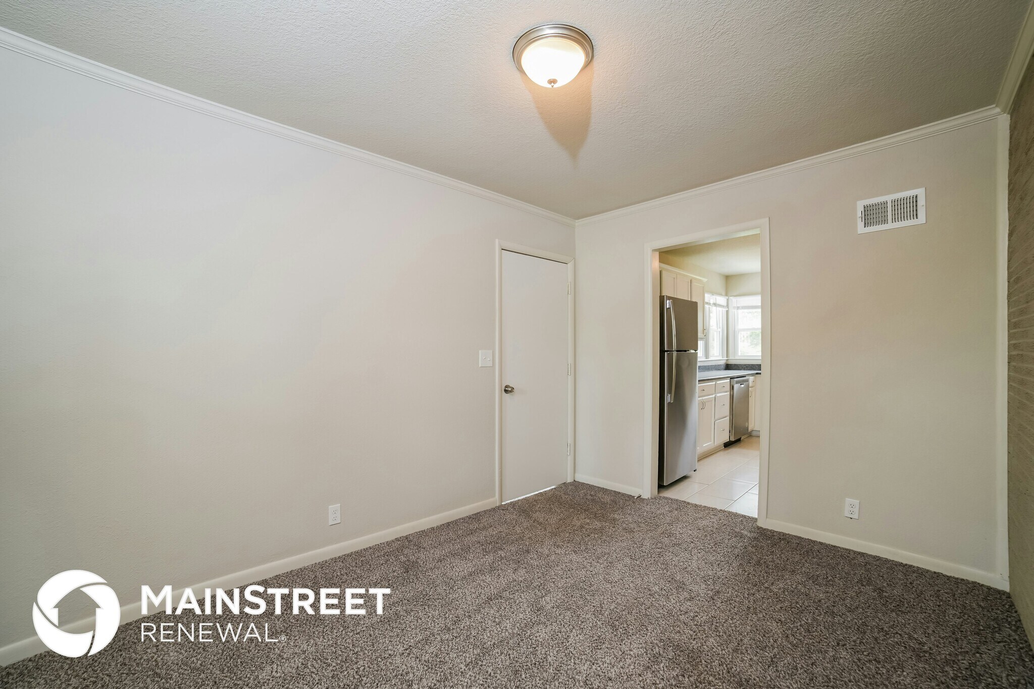 Building Photo - 4909 Norwood Ave