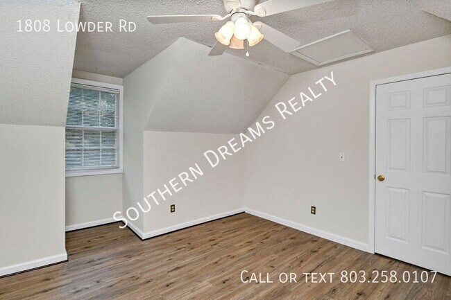 Building Photo - 1808 Lowder Dr