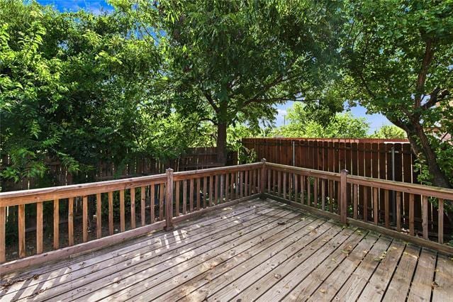 Building Photo - 2833 Wakecrest Dr