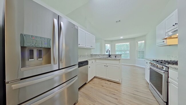 Building Photo - 5405 Josh Dr