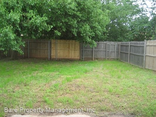 Building Photo - 2 br, 1 bath House - 2002 Twisted Oak Drive