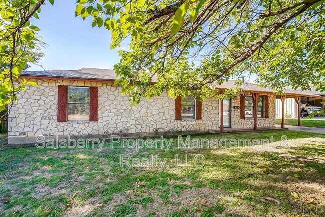 Building Photo - 1113 Gifford Dr