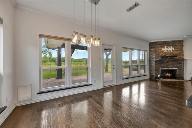 Building Photo - 146 Bayou Bend Dr