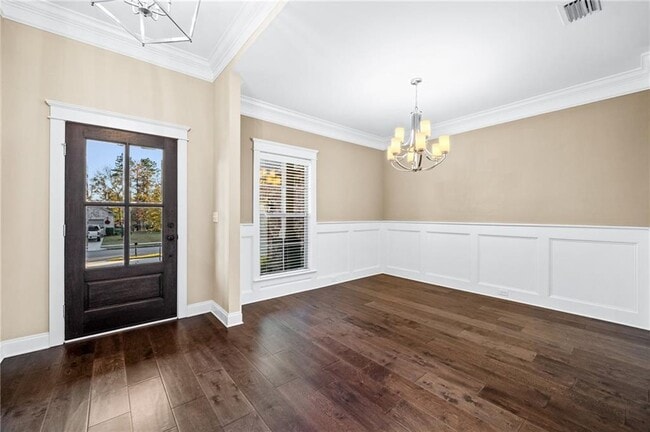 Building Photo - 7817 Hemlock St