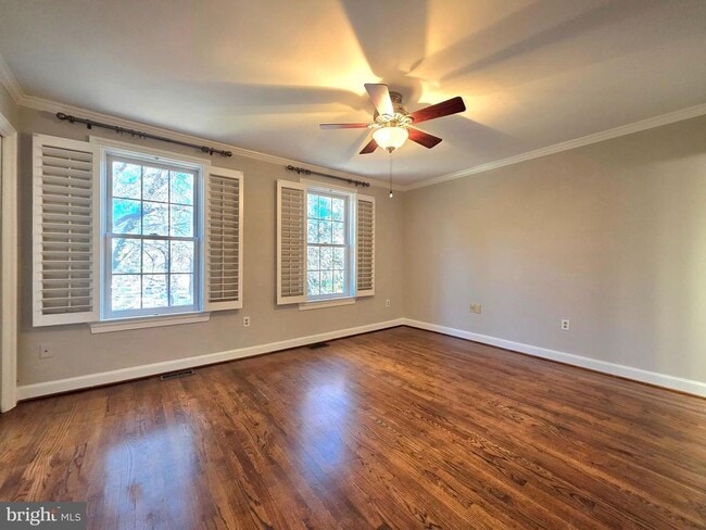 Building Photo - 117 Shooters Ct