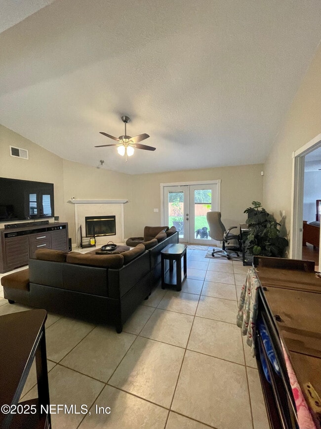 Building Photo - 3663 Carol Ann Ln