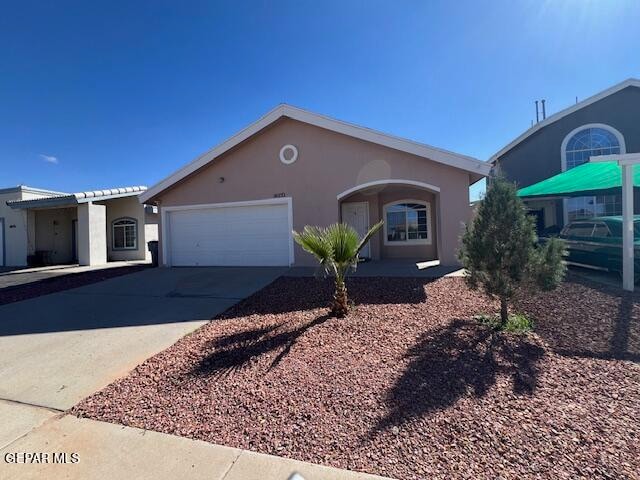 Building Photo - 14032 Tierra Leona Dr