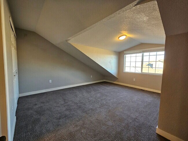 Building Photo - 17388 Nature Walk Tr