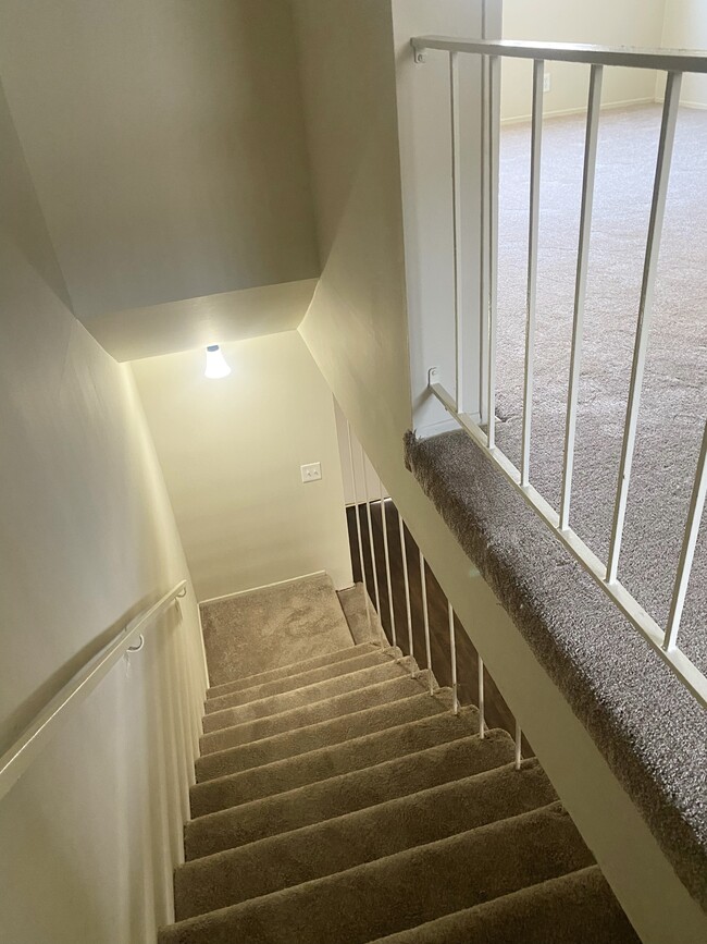 ? 4 - Townhome stairs - 2 Bedrooms on 2nd Floor - 3724 Westwood Blvd