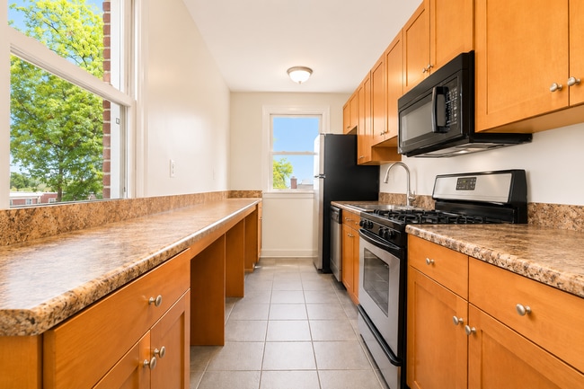 Building Photo - 3937 S St. SE, Unit 108