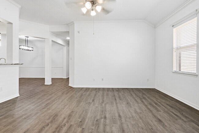 Building Photo - 4702 Arbor Ln