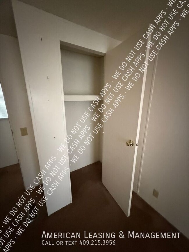 Building Photo - 108 Hornet Ln