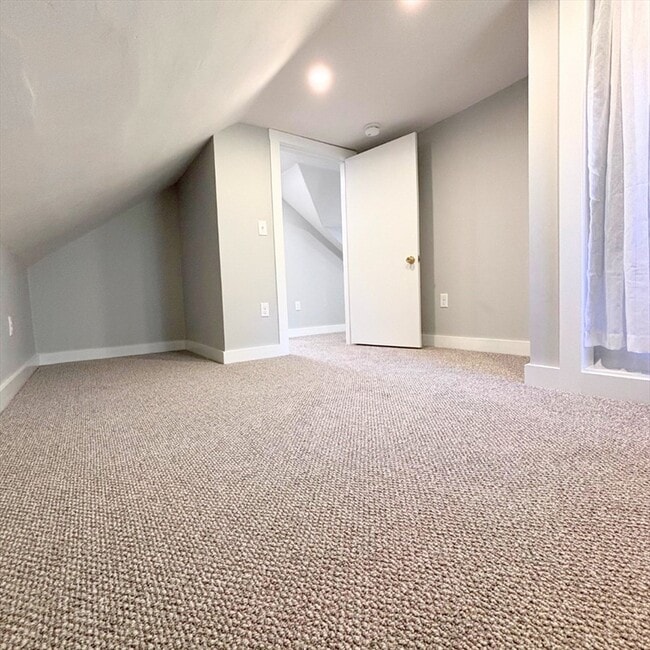 Building Photo - 301 Central St