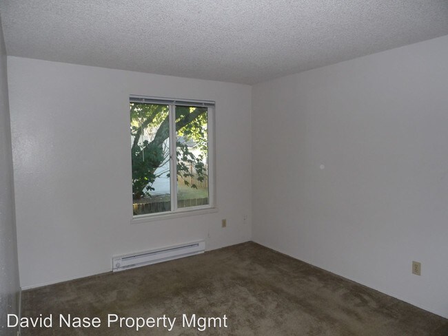 Building Photo - 12200 SW Calico Ct
