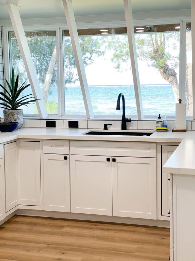 Building Photo - 53-729-729 Kamehameha Hwy