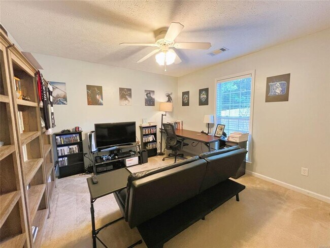 Building Photo - For Rent Prattville AL