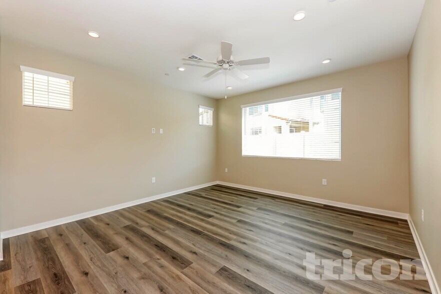 Building Photo - 29328 Leopardwood Way Winchester CA