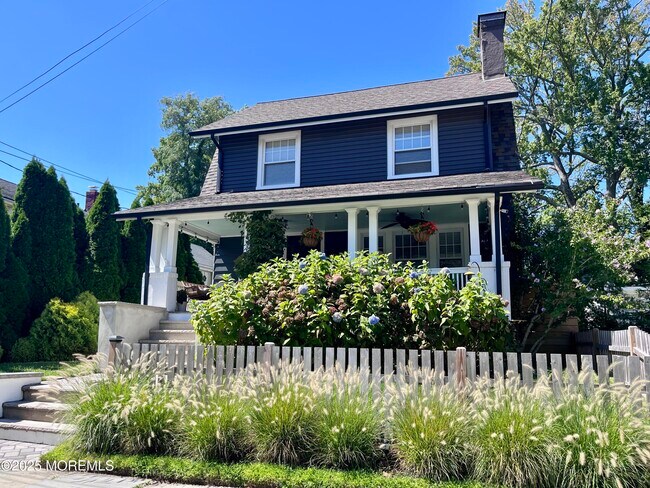 Building Photo - 1311 Langford St