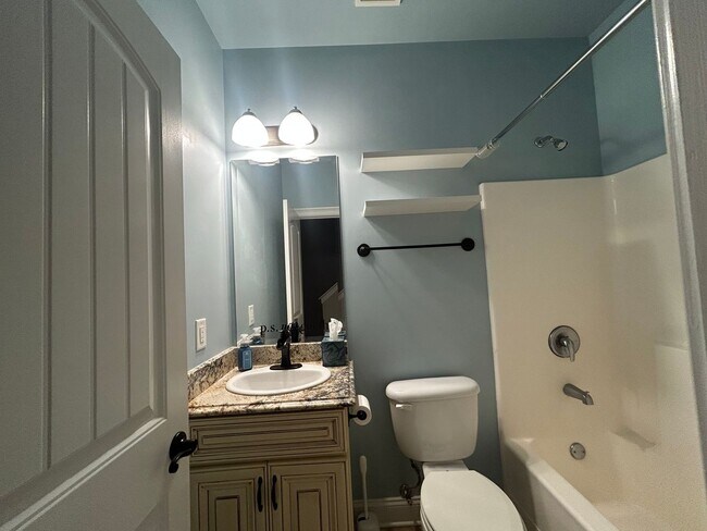 Building Photo - 405 Lexington Village