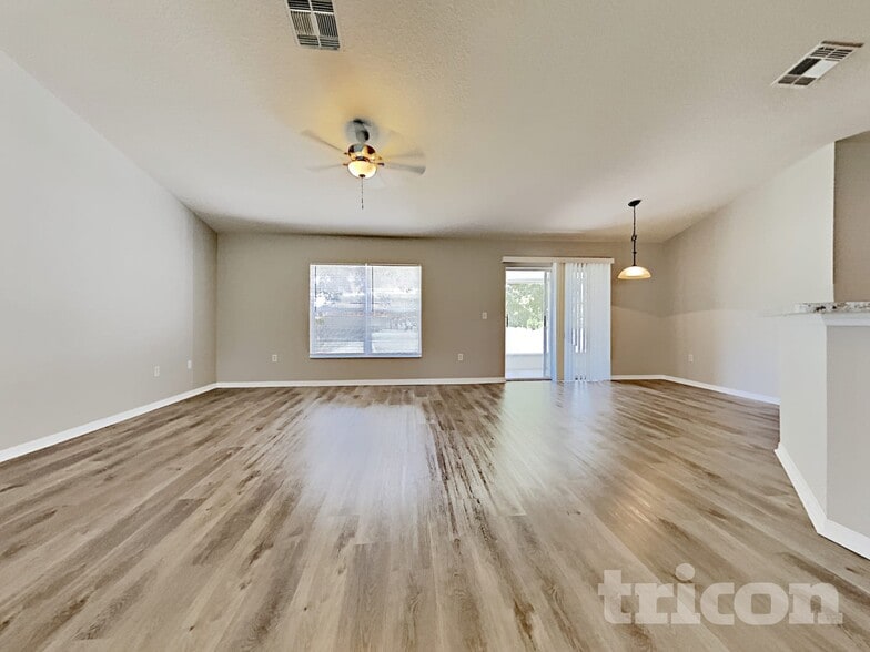 Building Photo - 13029 Centennial St