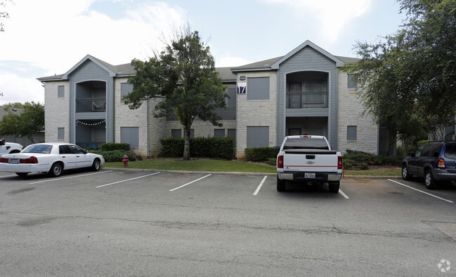 Building Photo - Saddle Creek And The Cove