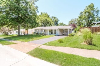 Building Photo - 11091 Saxonhall Dr