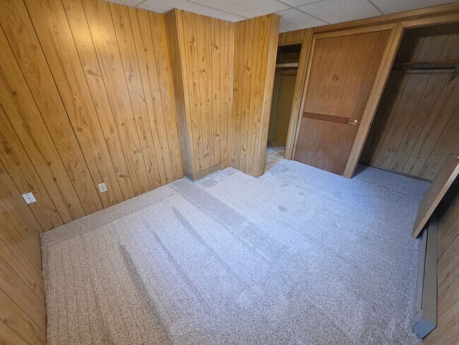 Building Photo - 108 W Vine St