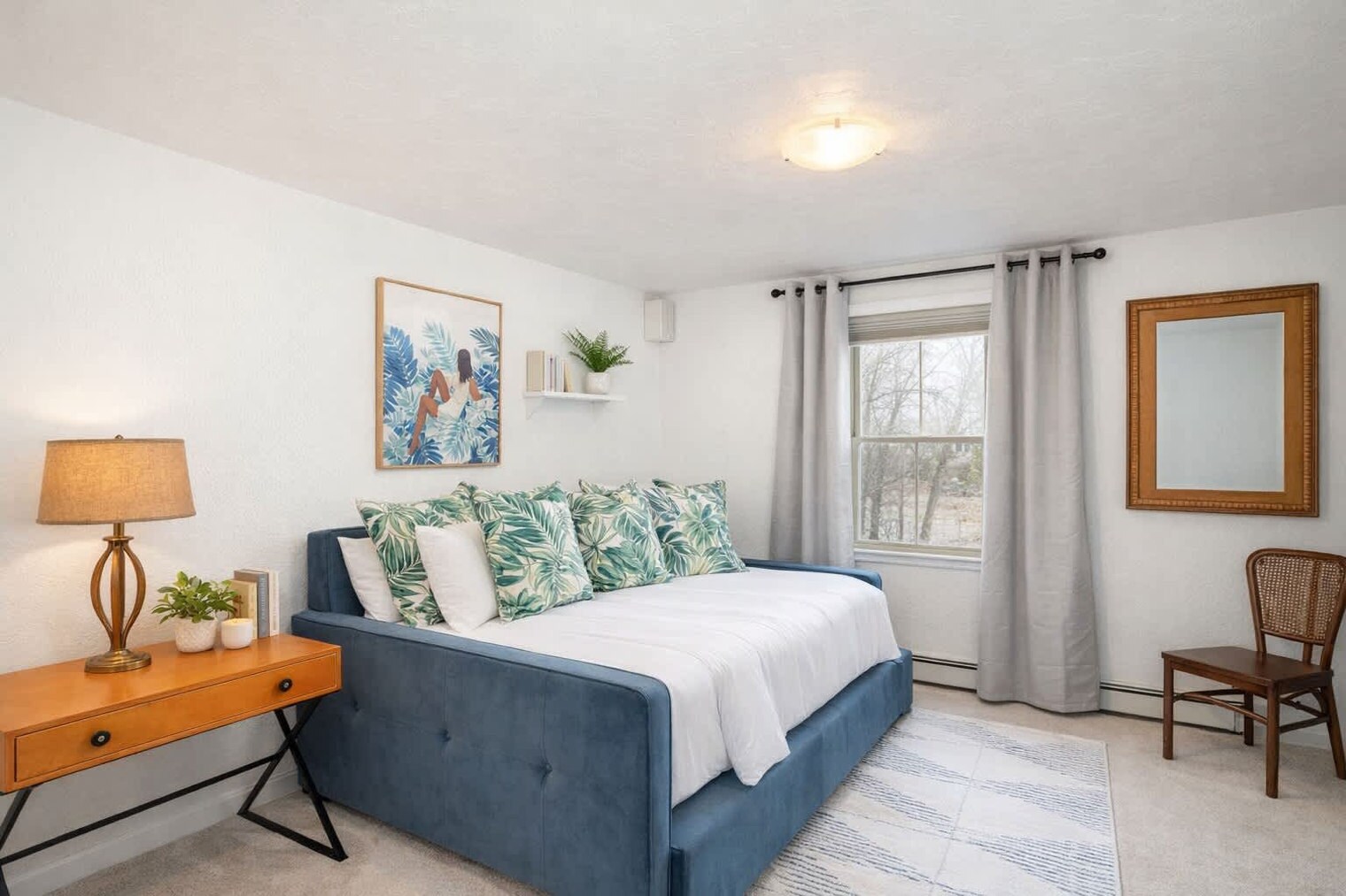 Building Photo - 1500 Palisades Dr