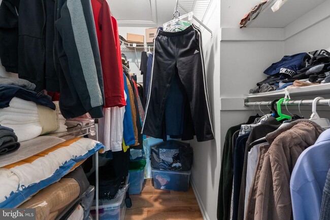 Building Photo - 45 Le Forge Ct