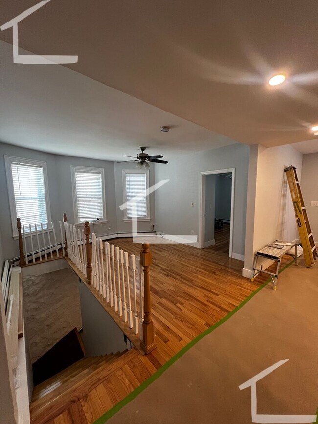 Building Photo - 25 Farrington Ave