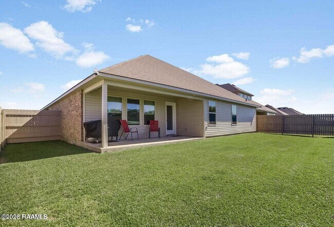 Building Photo - 135 Grace View Dr