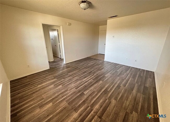 Building Photo - 3404 Zephyr Rd