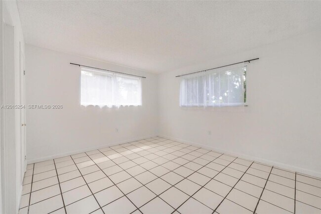Building Photo - 11301 SW 200th St