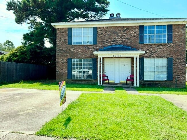Primary Photo - 5359 Dandale Dr