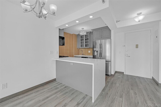 Building Photo - 4-74-74 48th Ave
