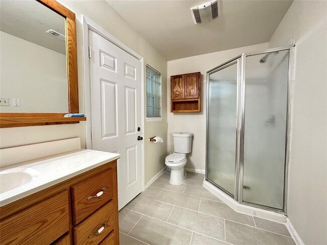 Building Photo - 9210 Meaux Dr